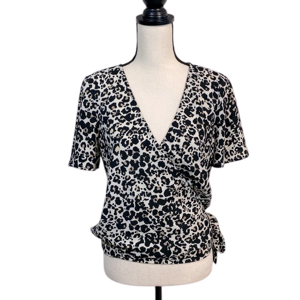 CeCe Animal Print Flutter Sleeve Crossover Top Size Small